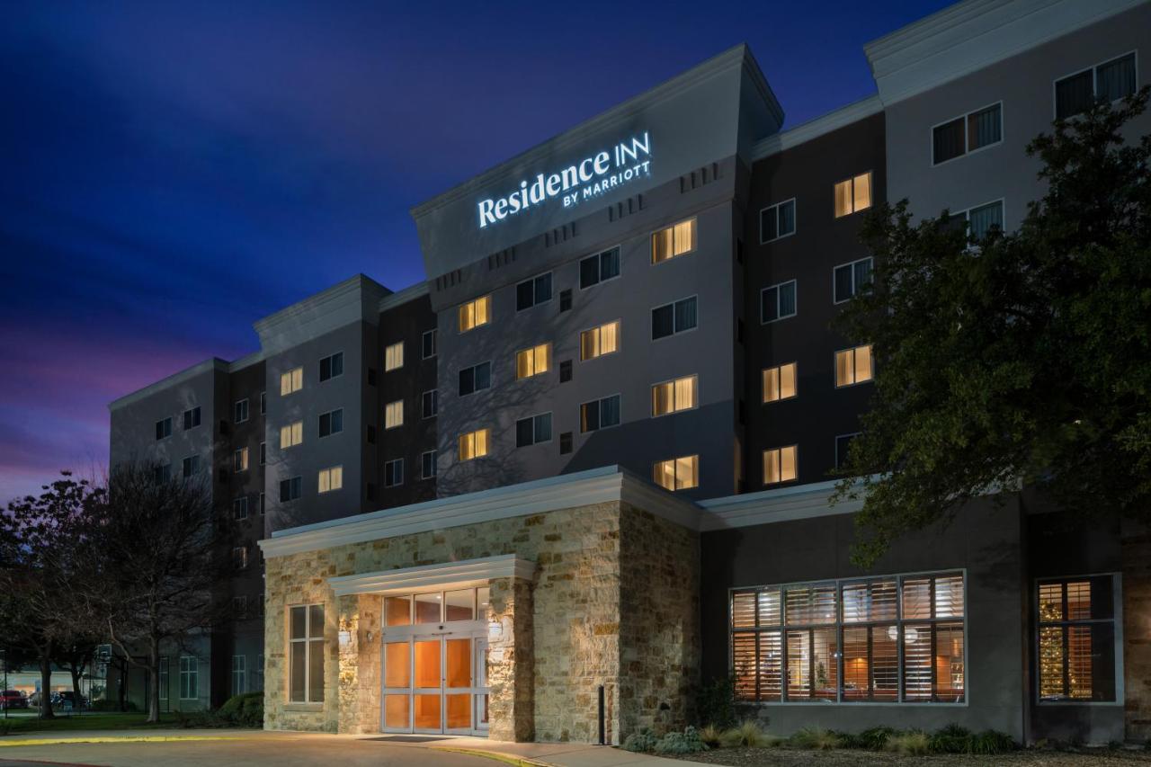 Residence Inn By Marriott San Antonio Six Flags At The Rim Ngoại thất bức ảnh