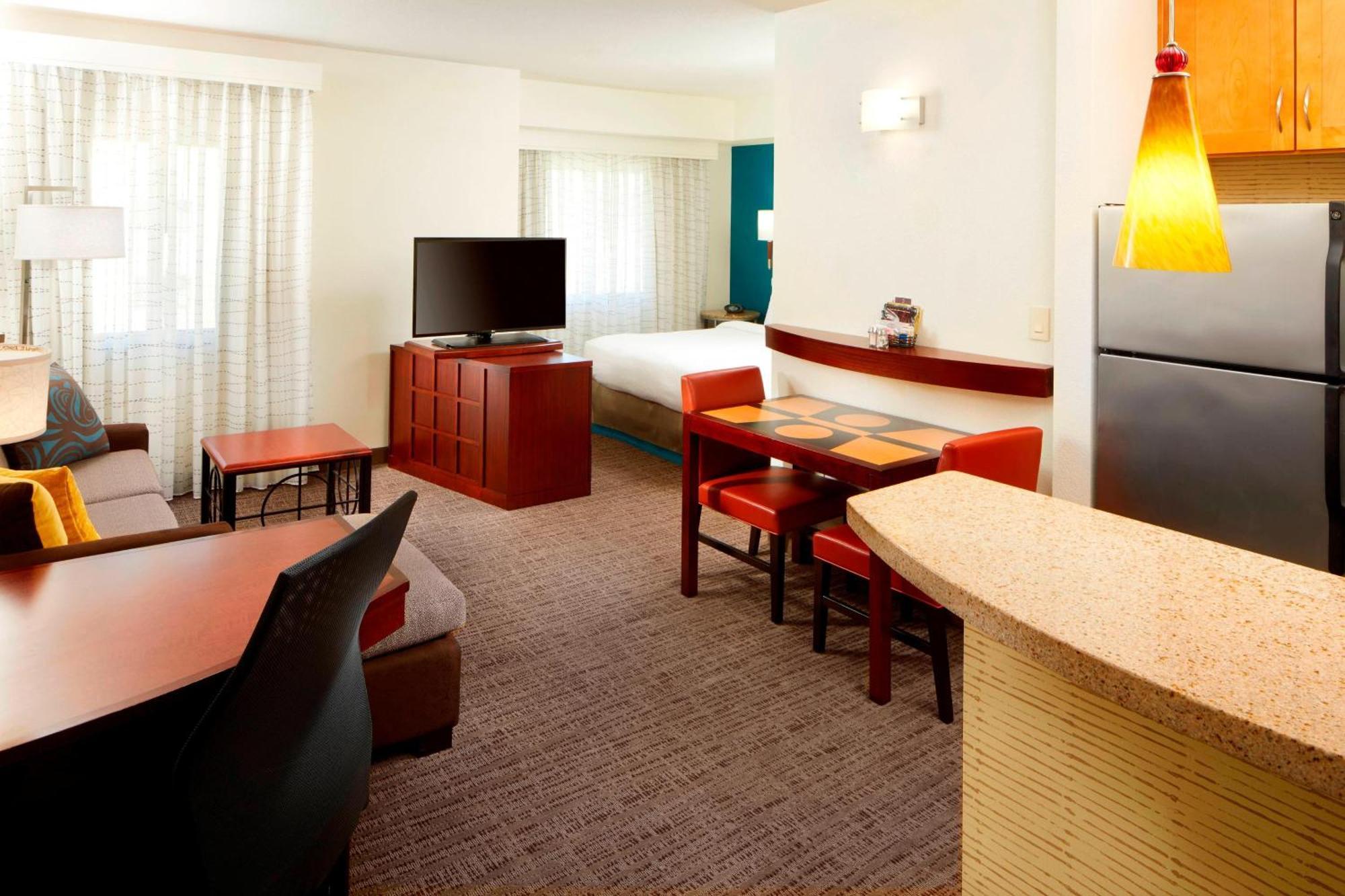 Residence Inn By Marriott San Antonio Six Flags At The Rim Ngoại thất bức ảnh