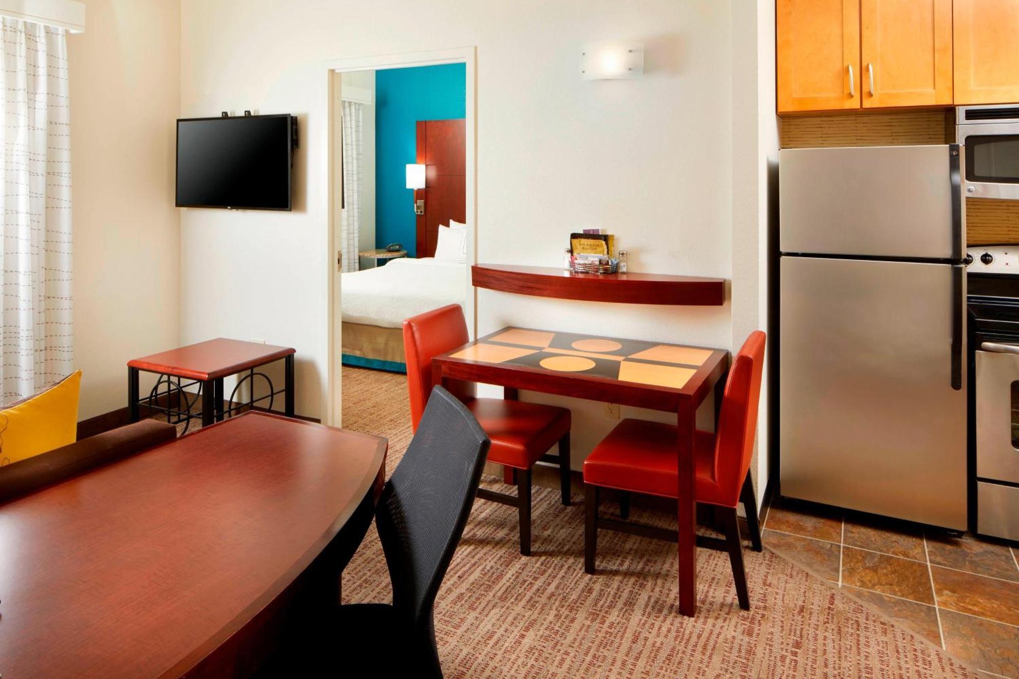 Residence Inn By Marriott San Antonio Six Flags At The Rim Ngoại thất bức ảnh
